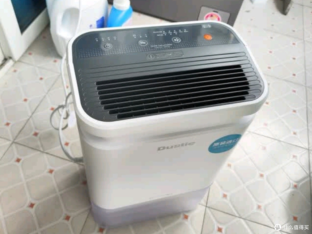 达氏除湿机/抽湿机DHK8-DC升级款家用轻音转轮干衣机深度测评
