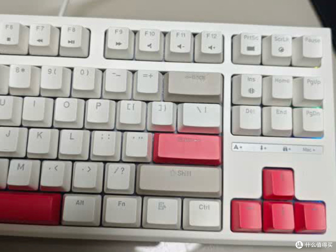 百元级机械键盘,RK R87红键帽 + RGB 双侧灯!