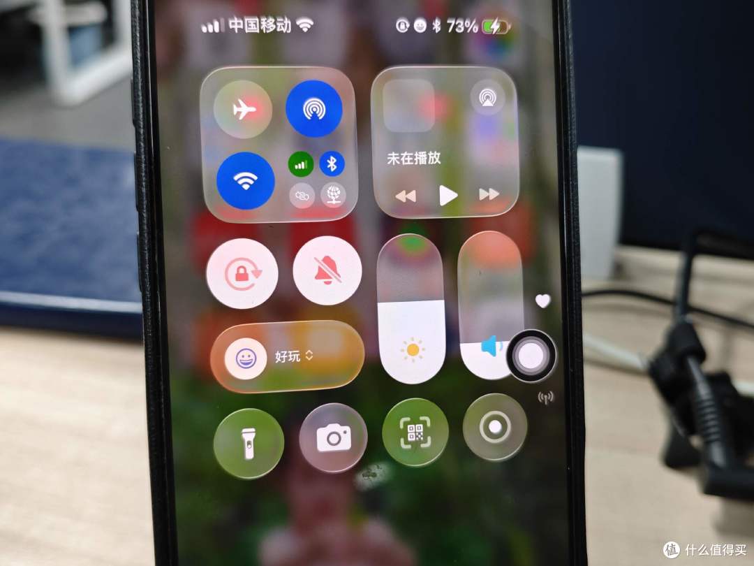 iOS 26 Beta 3体验:修复不能截屏bug 续航信号更好 但新bug来了