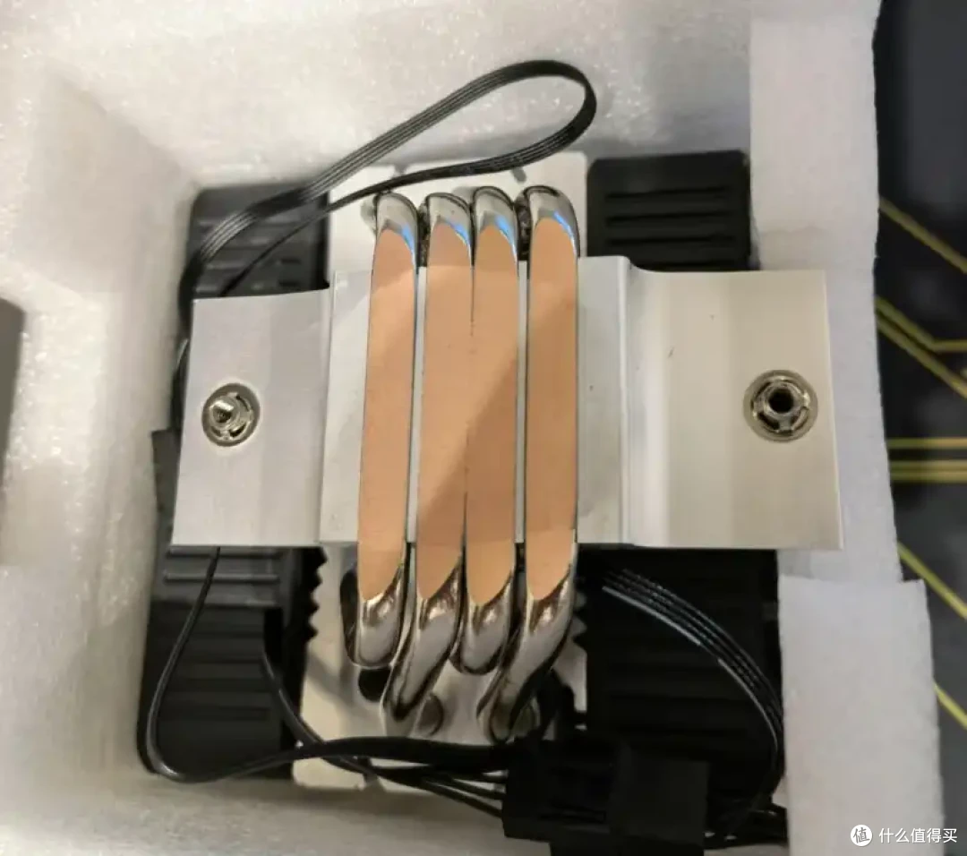 【评测】60块、135mm、单塔双风扇,能压235W?九鲨JF150RS