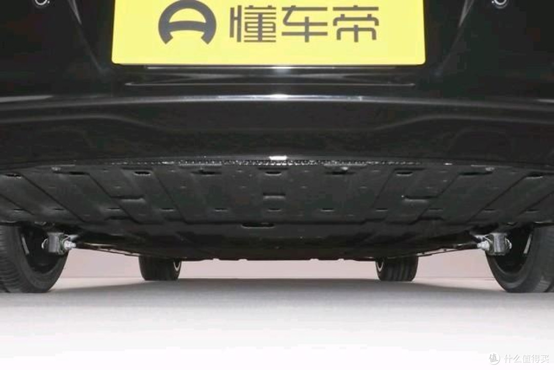 零跑B01实车到店，预售10.58万起，配激光雷达，实力如何？