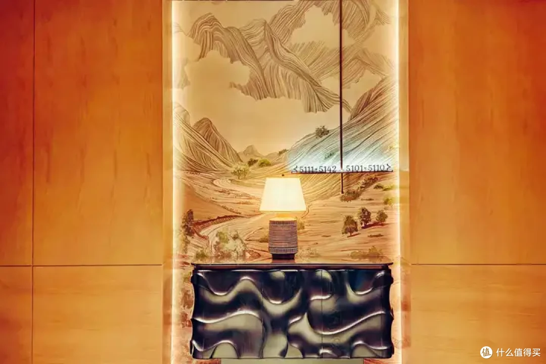 新疆旅游告别没苦硬吃！那拉提开了英迪格，真的比瑞士划算了