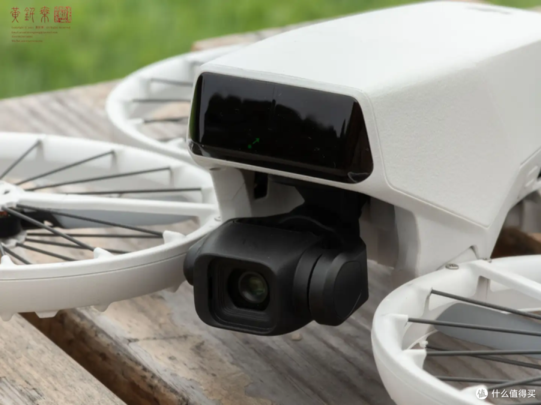 大疆 DJI Flip 测评:新手也能拍大片,但抗风和避障能力仍有限