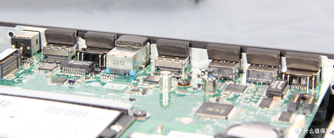 Intel/英特尔NUC计算模块 Element 8i5经典款再现