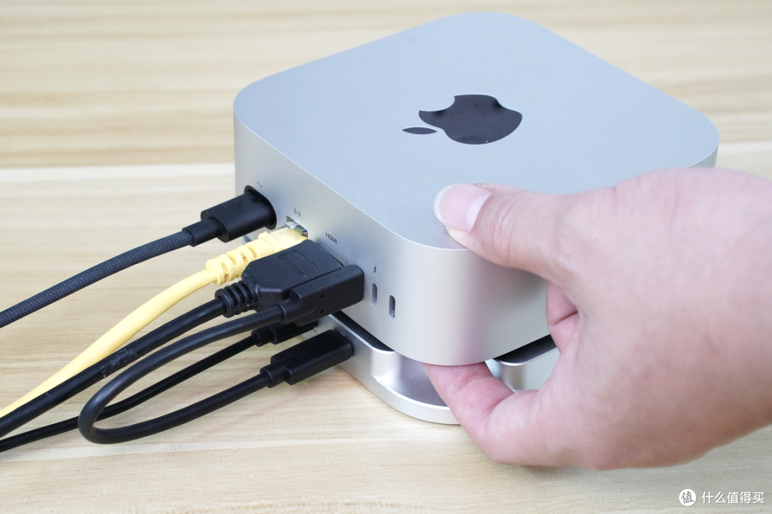 支持CFexpress内存卡,NewQ Mac mini扩容底座开箱评测