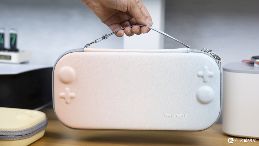 港版Switch2的最佳搭档？Aohi奥海65W氮化镓+魔派多彩纤薄收纳包