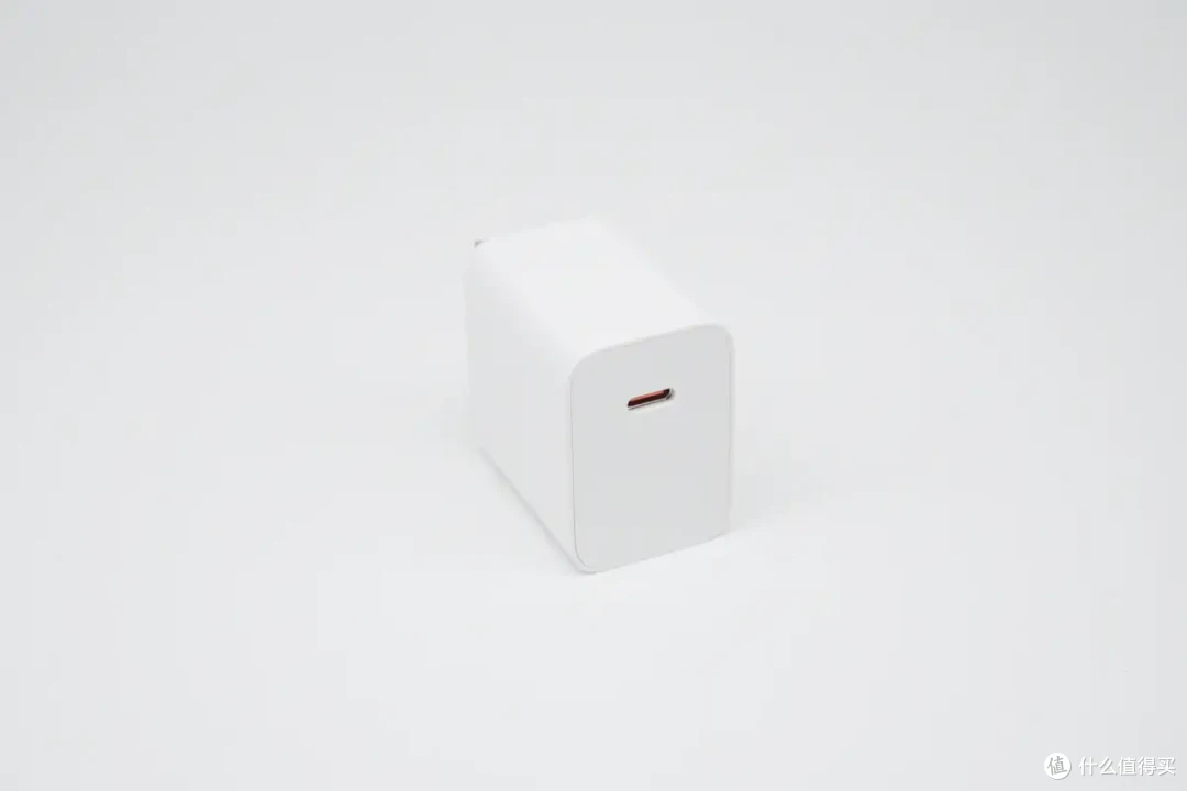 100W SCP+100W UFCS 快充,单C极致输出,华为冰糖100W充电器评测