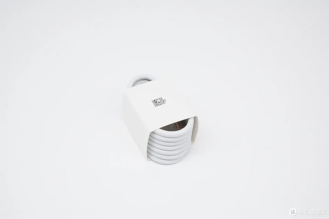 100W SCP+100W UFCS 快充,单C极致输出,华为冰糖100W充电器评测