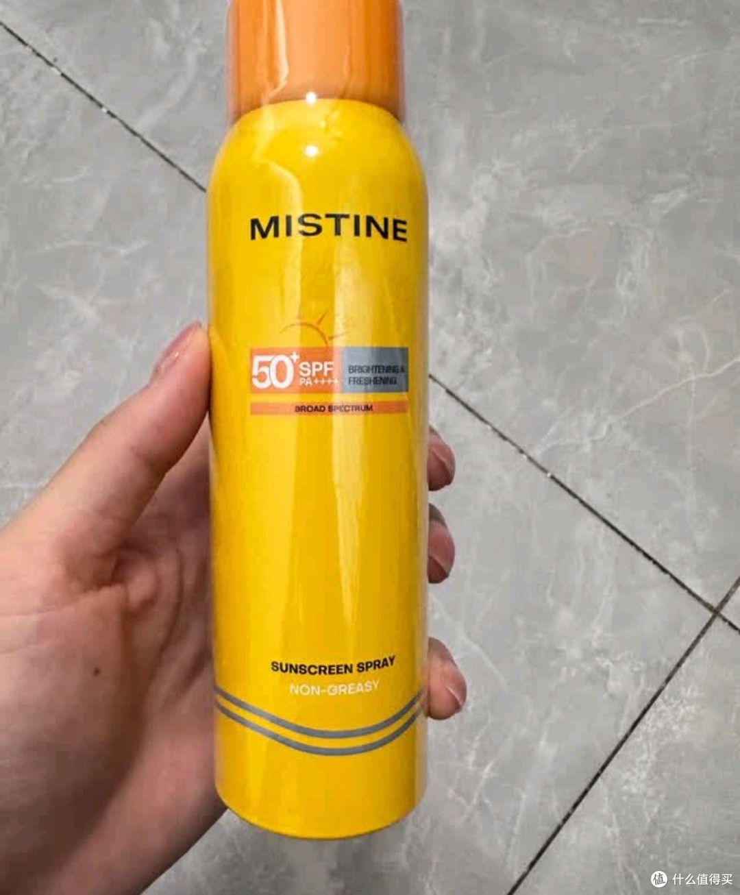 Mistine蜜丝婷小黄喷:学生党的防晒宝藏