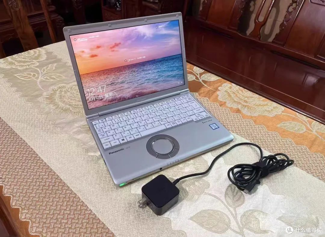 超强续航的“洋垃圾”小本,八代i5能用20小时,二手才800元