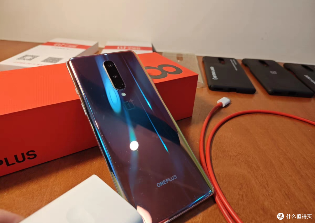 300不到的骁龙865小众旗舰，90Hz A+顶级屏，能再战？