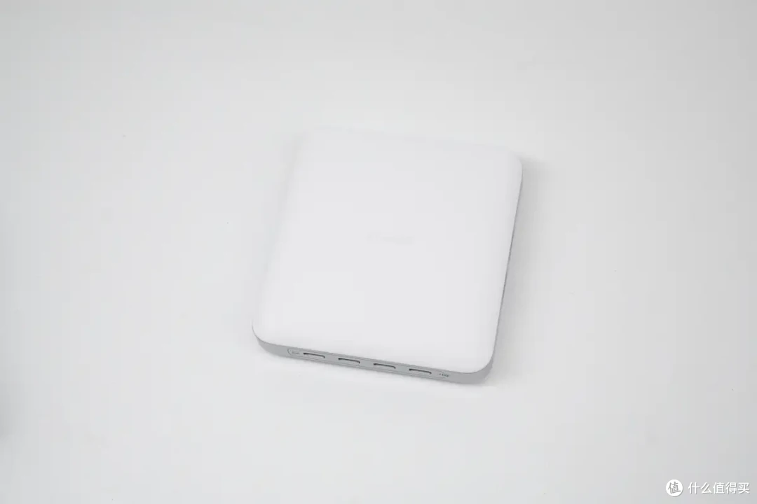 六口合一 130W，多设备急速闪充，ANKER安克130W桌面充电站评测