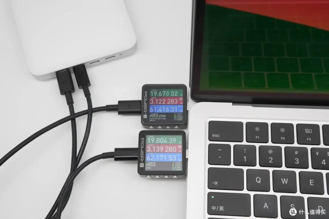六口合一 130W，多设备急速闪充，ANKER安克130W桌面充电站评测
