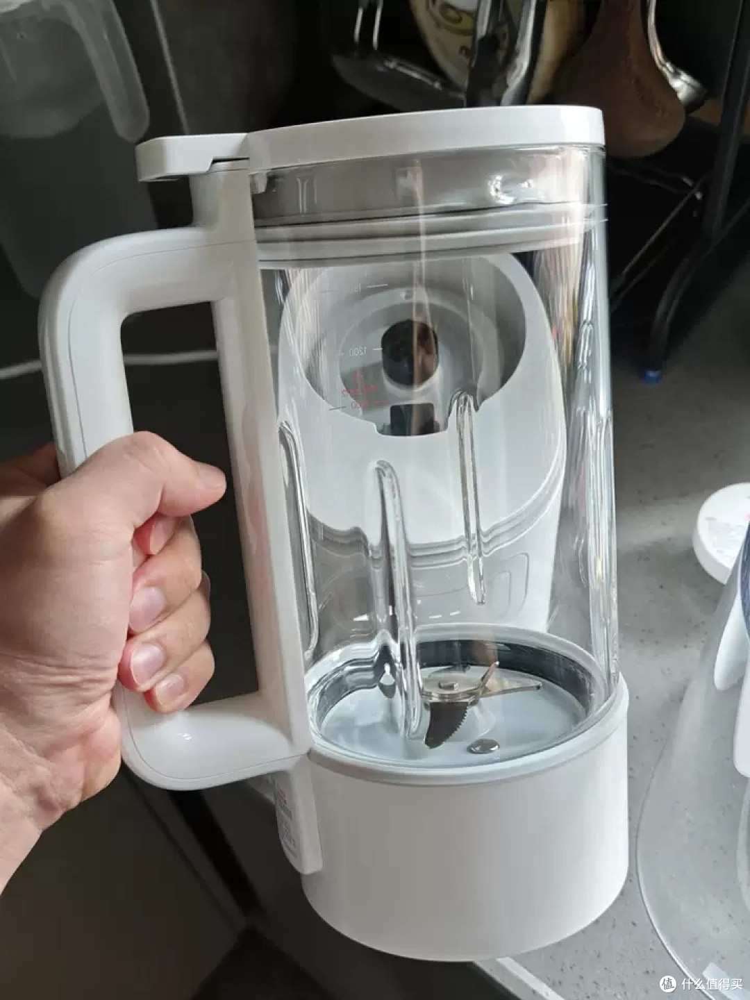 小米多功能豆浆机，轻松制作新鲜饮品