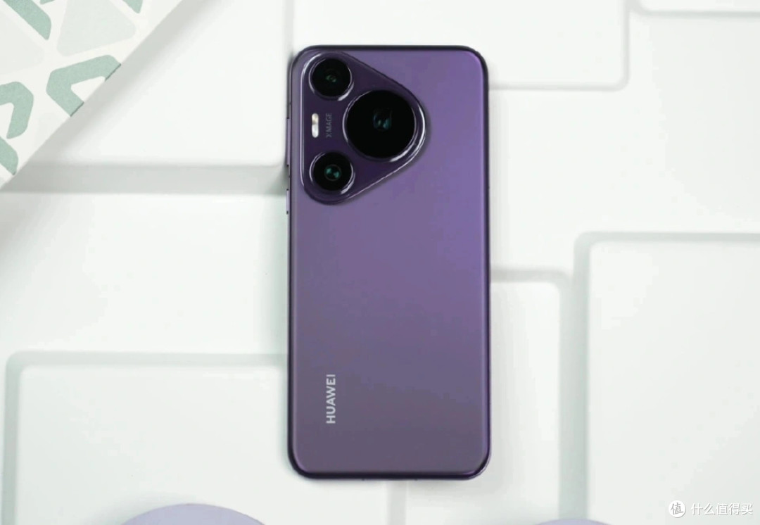 华为终于“摊牌了”,12GB+1TB跌价2000元,麒麟9010+超聚光三摄