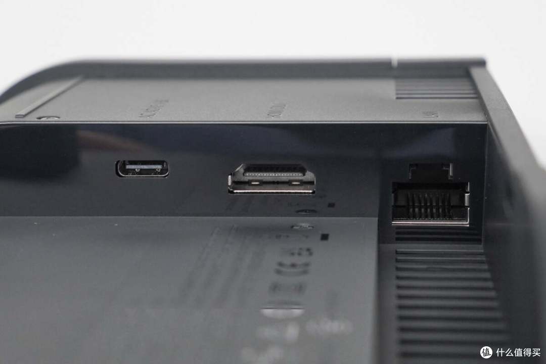 支持TV模式4K分辨率输出,任天堂Switch 2港版原装充电底座拆解