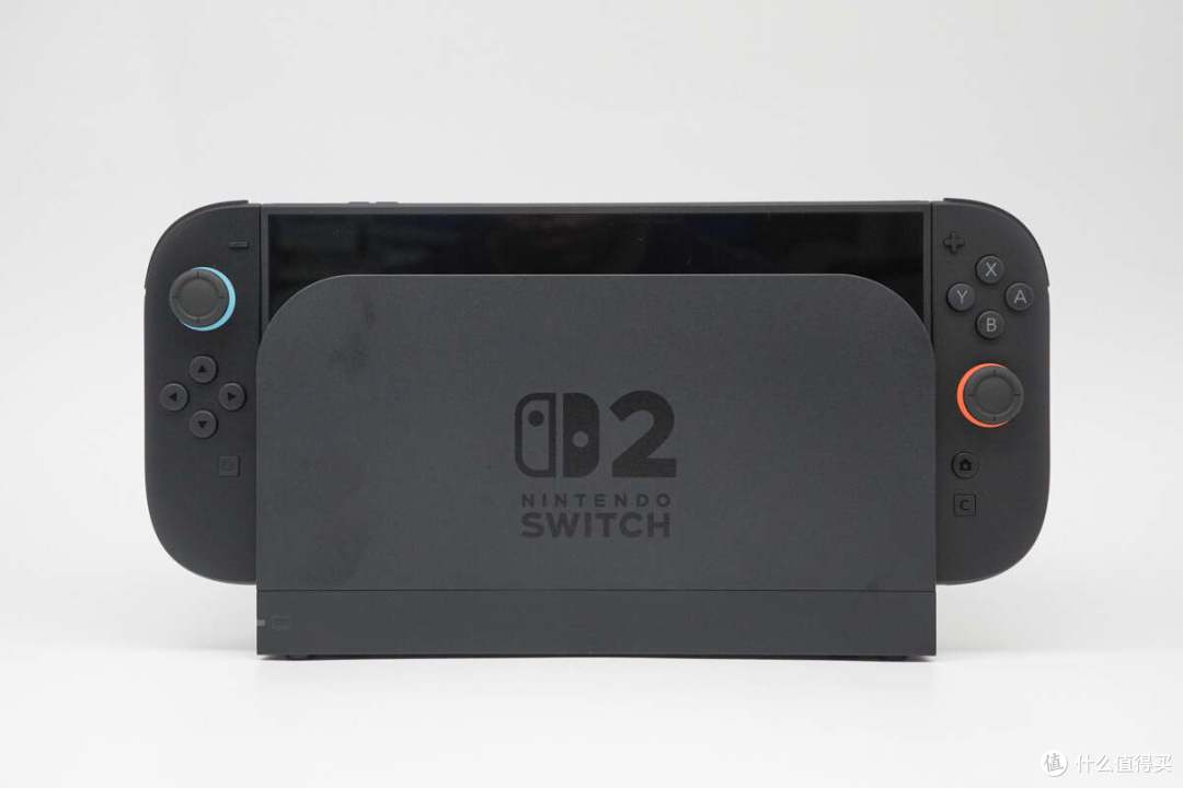 支持TV模式4K分辨率输出,任天堂Switch 2港版原装充电底座拆解