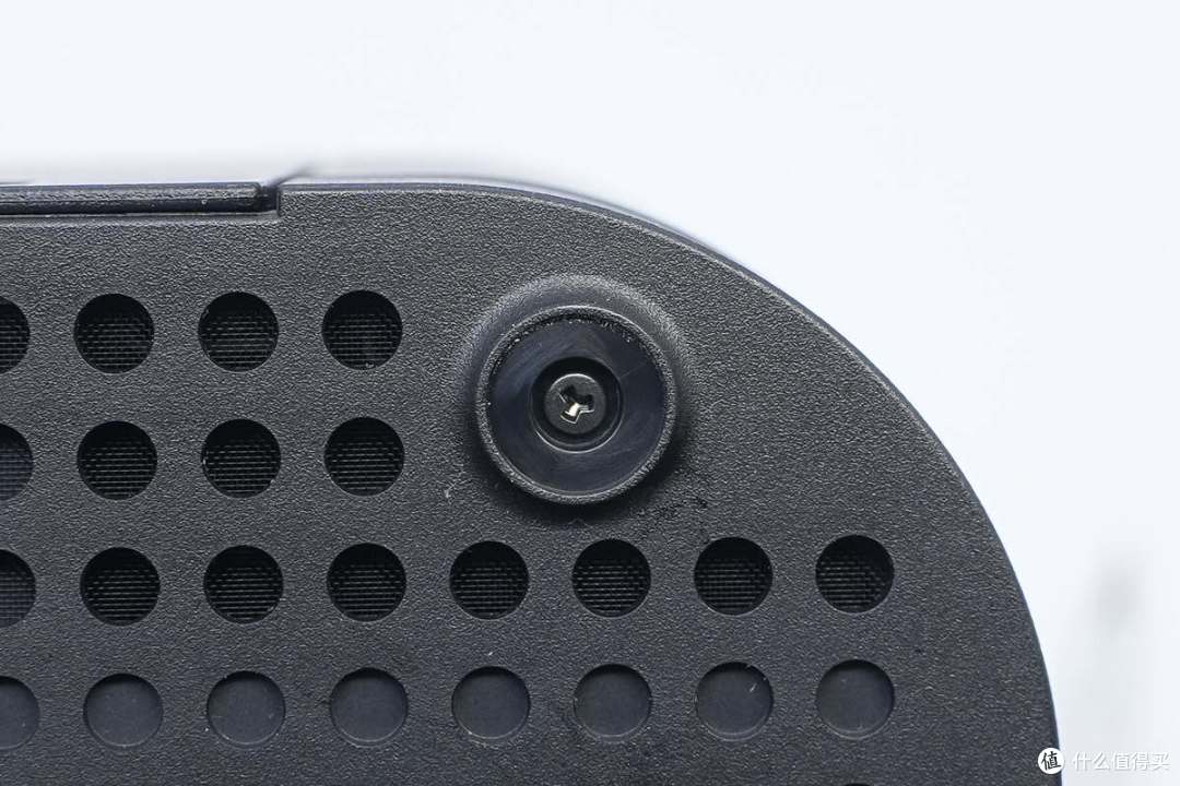 支持TV模式4K分辨率输出,任天堂Switch 2港版原装充电底座拆解