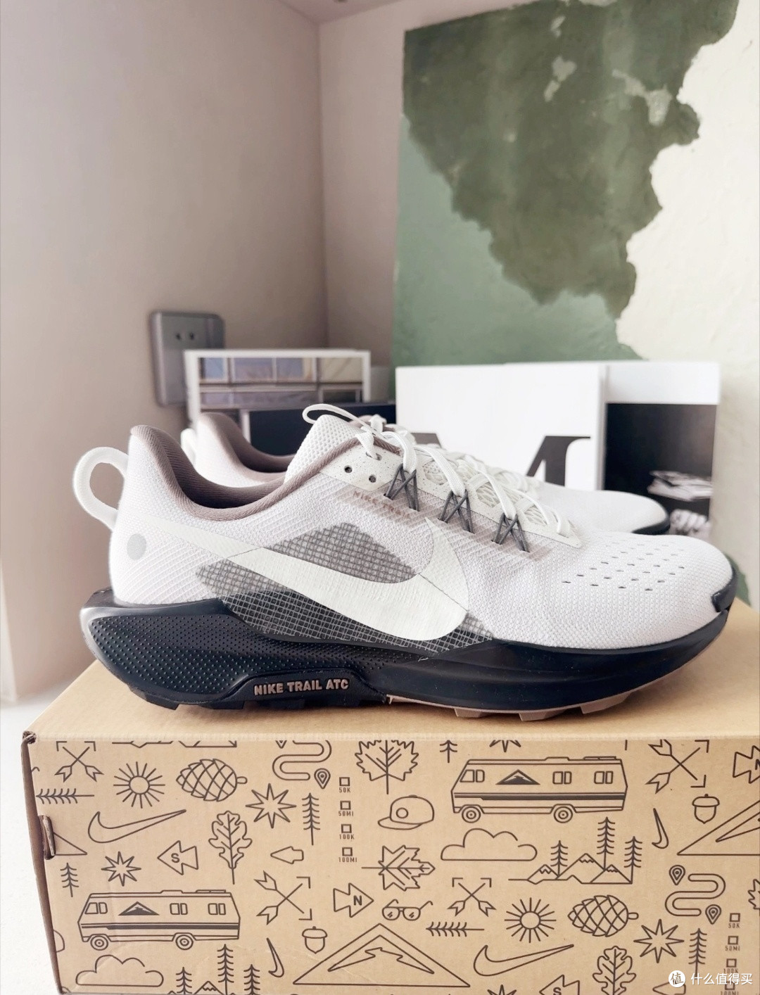 “轻越野+日常通勤”的万金油跑鞋:Nike REACTX PEGASUS TRAIL 5