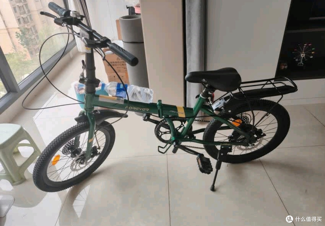 永久折叠自行车：通勤代步的灵活出行伙伴
