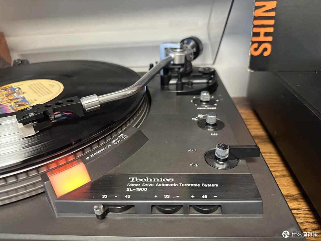 黑胶唱机怎么选?Technics SL-1900,聆听昭和年代温暖的声音