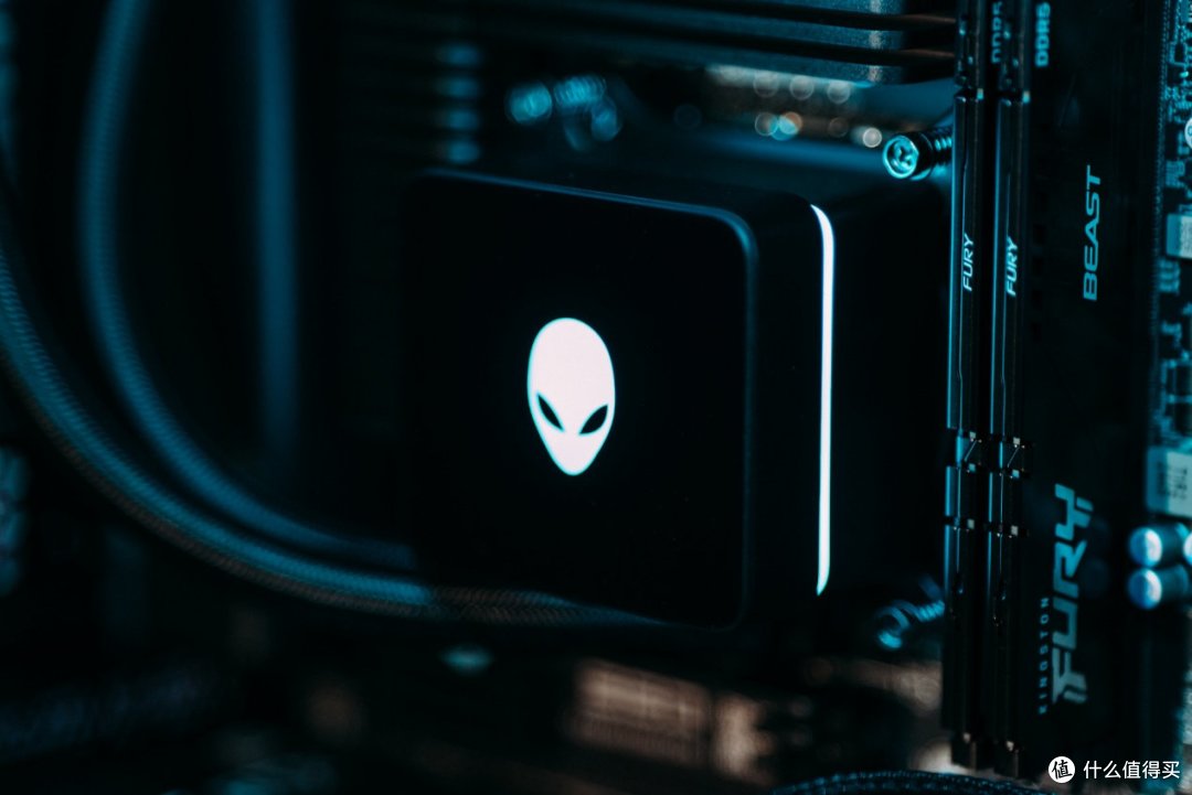 Alienware外星人Area-51台式机评测：游戏玩家天花板体验是啥样？
