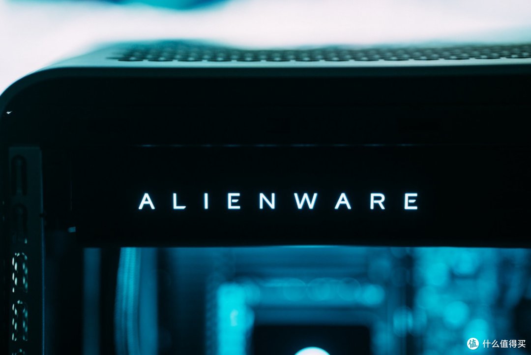 Alienware外星人Area-51台式机评测：游戏玩家天花板体验是啥样？