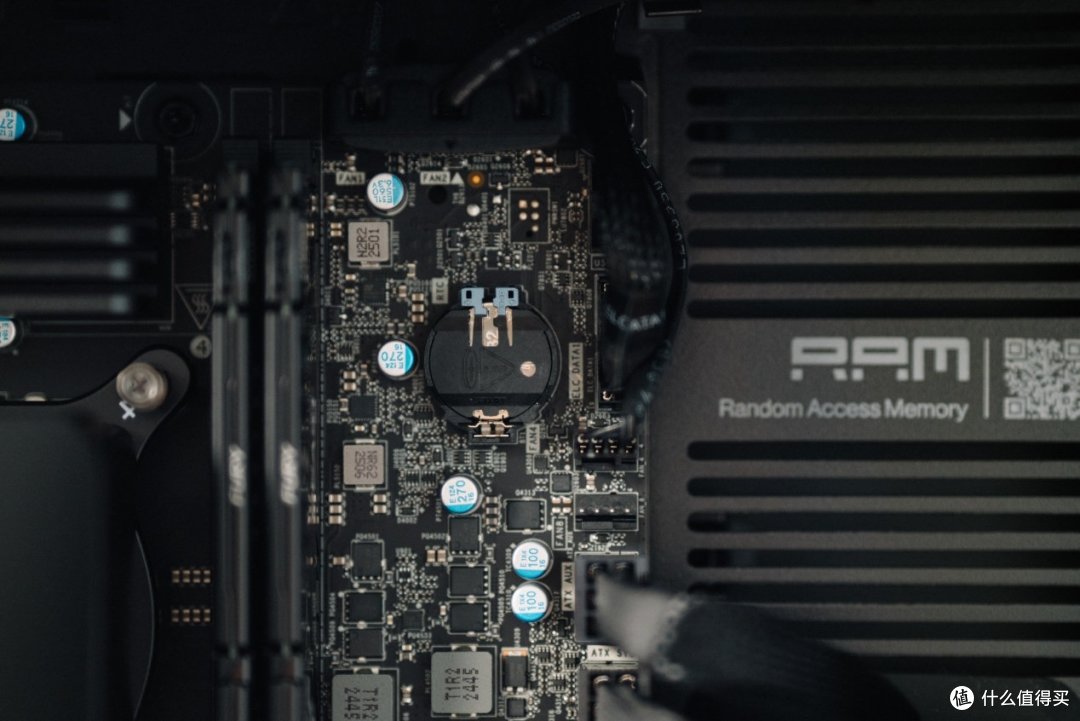 Alienware外星人Area-51台式机评测：游戏玩家天花板体验是啥样？