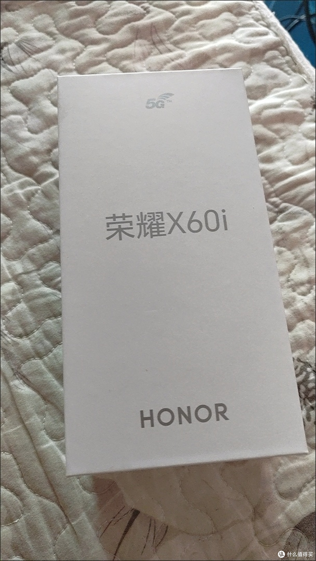 数码“智商税”踩坑记:荣耀X60i让我明白实用比噱头更重要