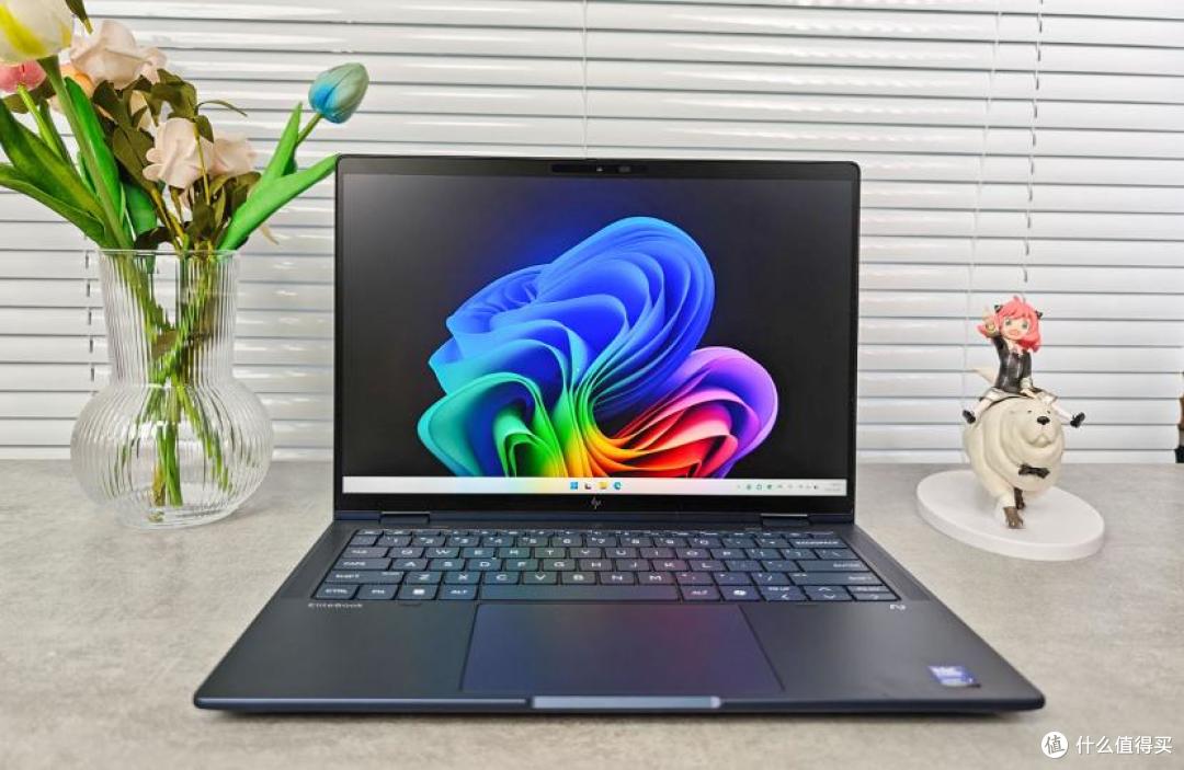 惠普EliteBook X Flip G1i评测:AI体验再进化,性能能效双提升