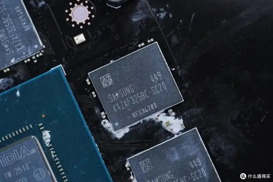 技嘉RTX 5050 GAMING OC显卡评测:升级DLSS 4的新版“RTX 4060”
