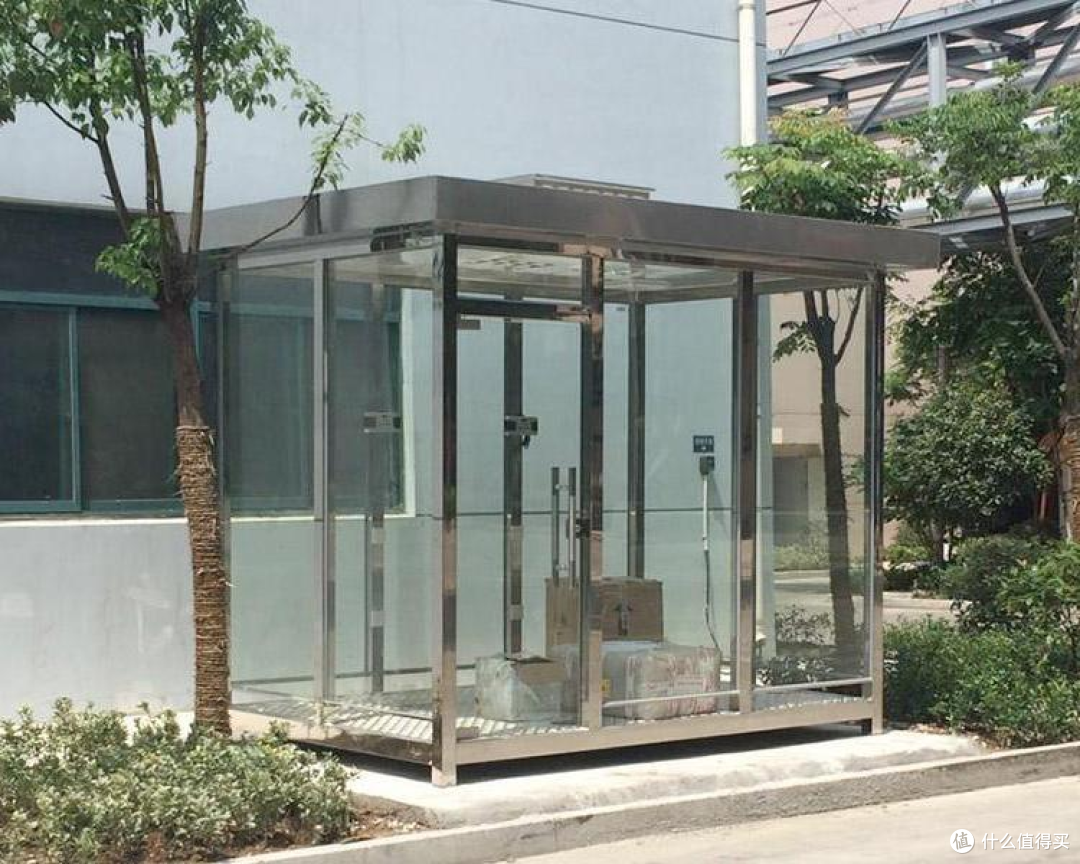 石家庄不锈钢小区岗亭:现代社区的安全守护者