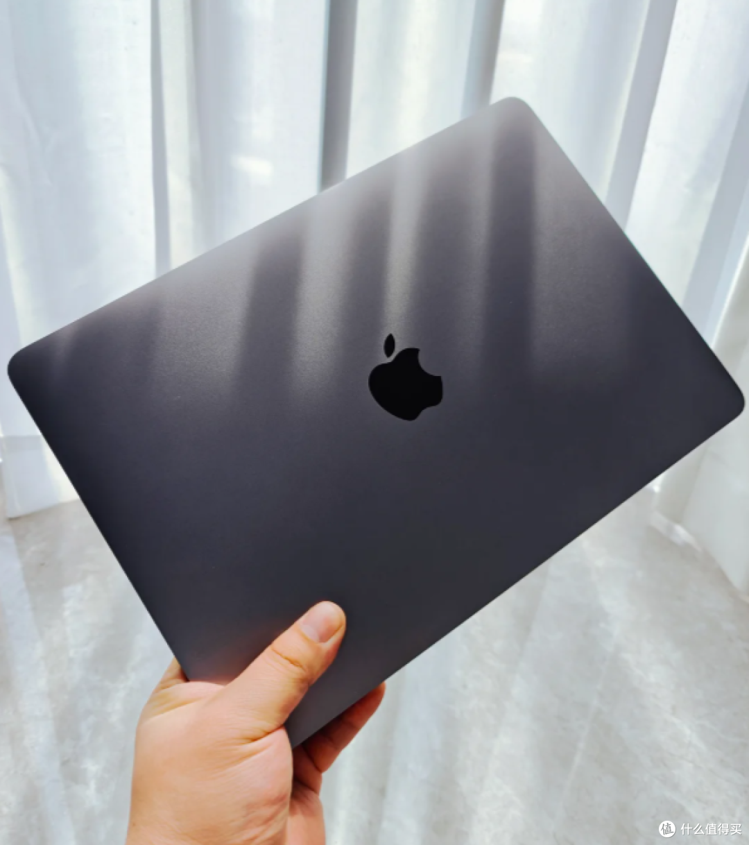 苹果最便宜MacBook曝光:A18 Pro芯片、13英寸屏、16GB内存