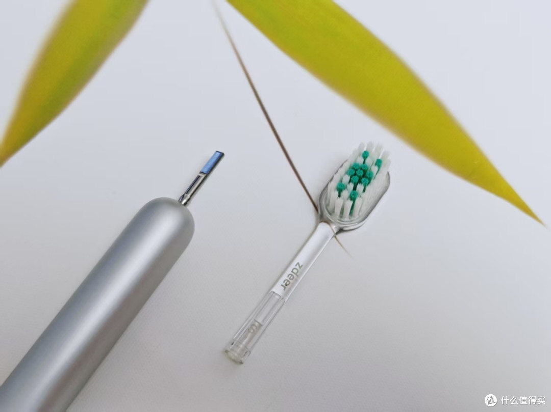 能用一辈子的手动牙刷？左点轻奢款手动牙刷使用体验