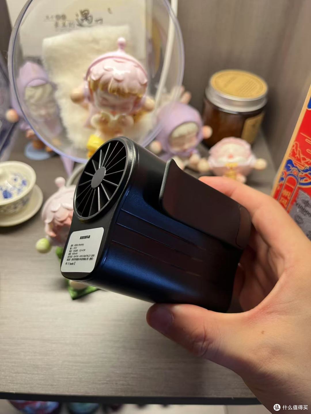 西圣高速挂腰风扇WindHip,真"腰部移动空调"