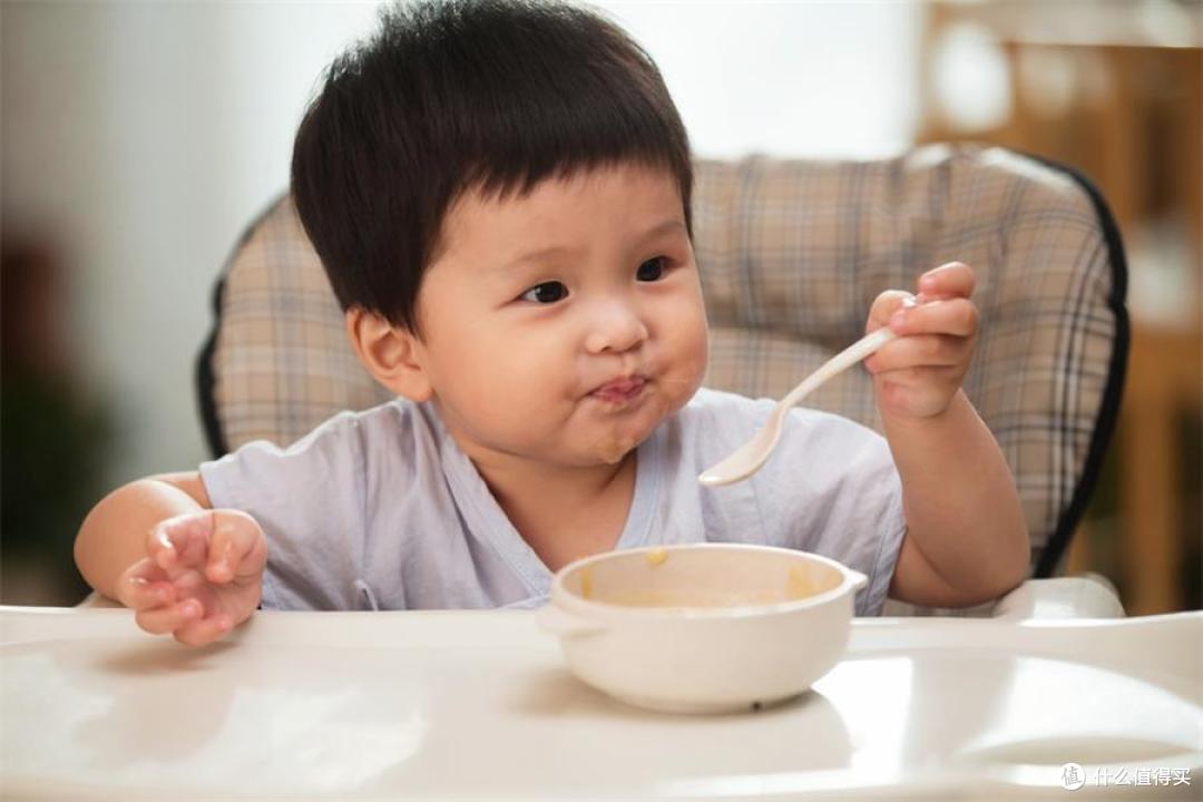 吃饭见人品,孩子饭桌上的这些坏习惯,得改