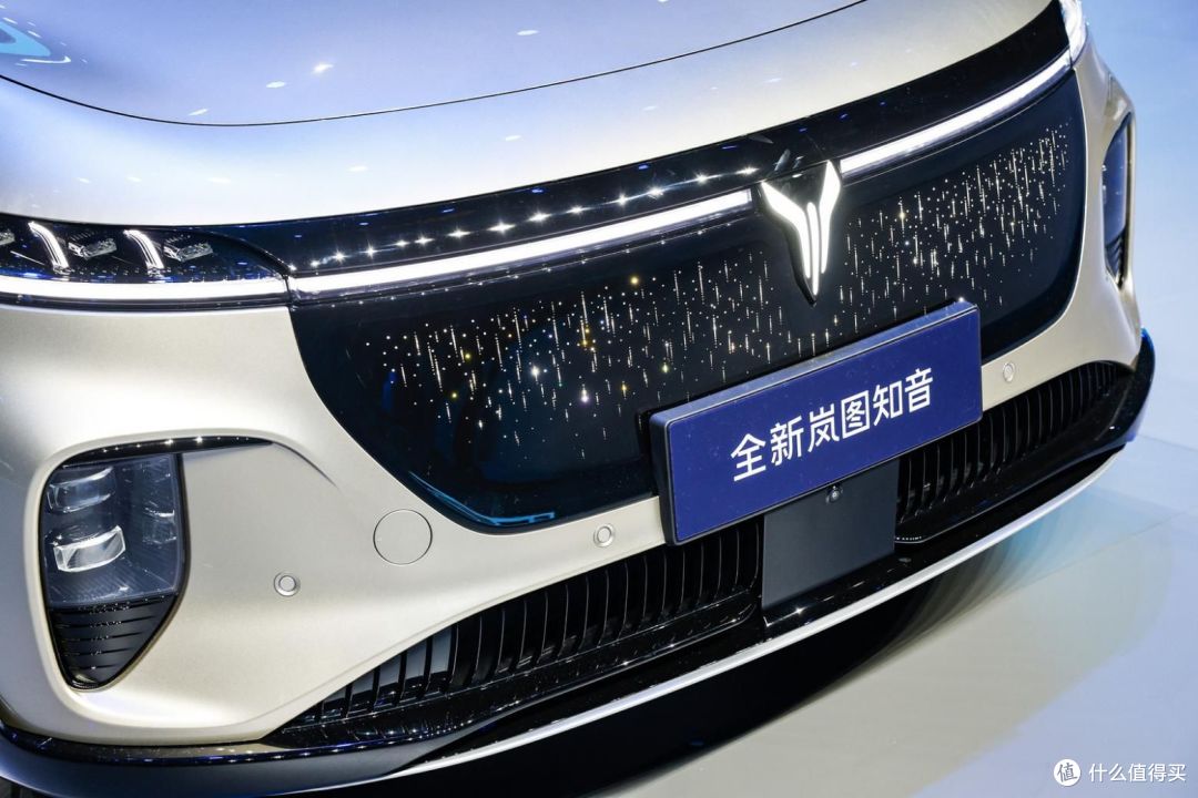 25万级最强华为纯电SUV,全新岚图知音正式亮相