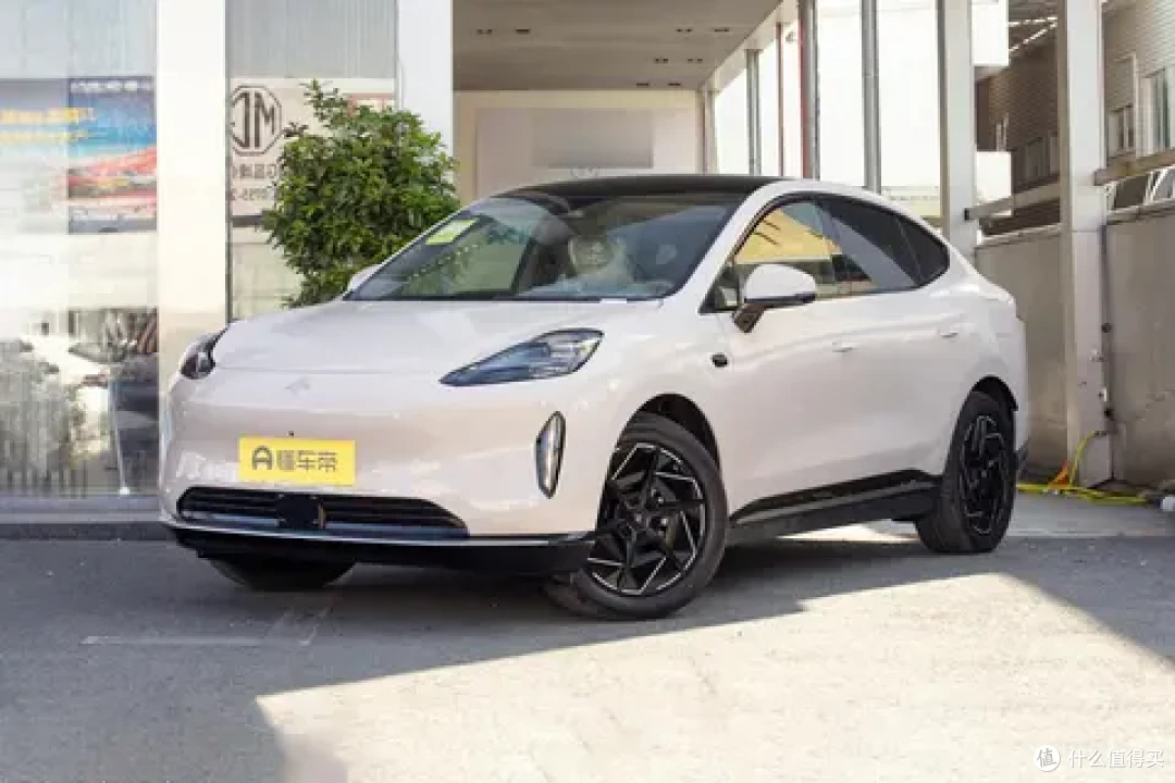 预算20万-25万,选昊铂HT还是唐L EV?看完配置就知道了