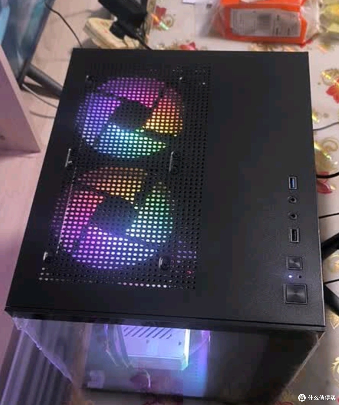 14代酷睿加持，全能电竞与创作利器：微星i7主机使用体验