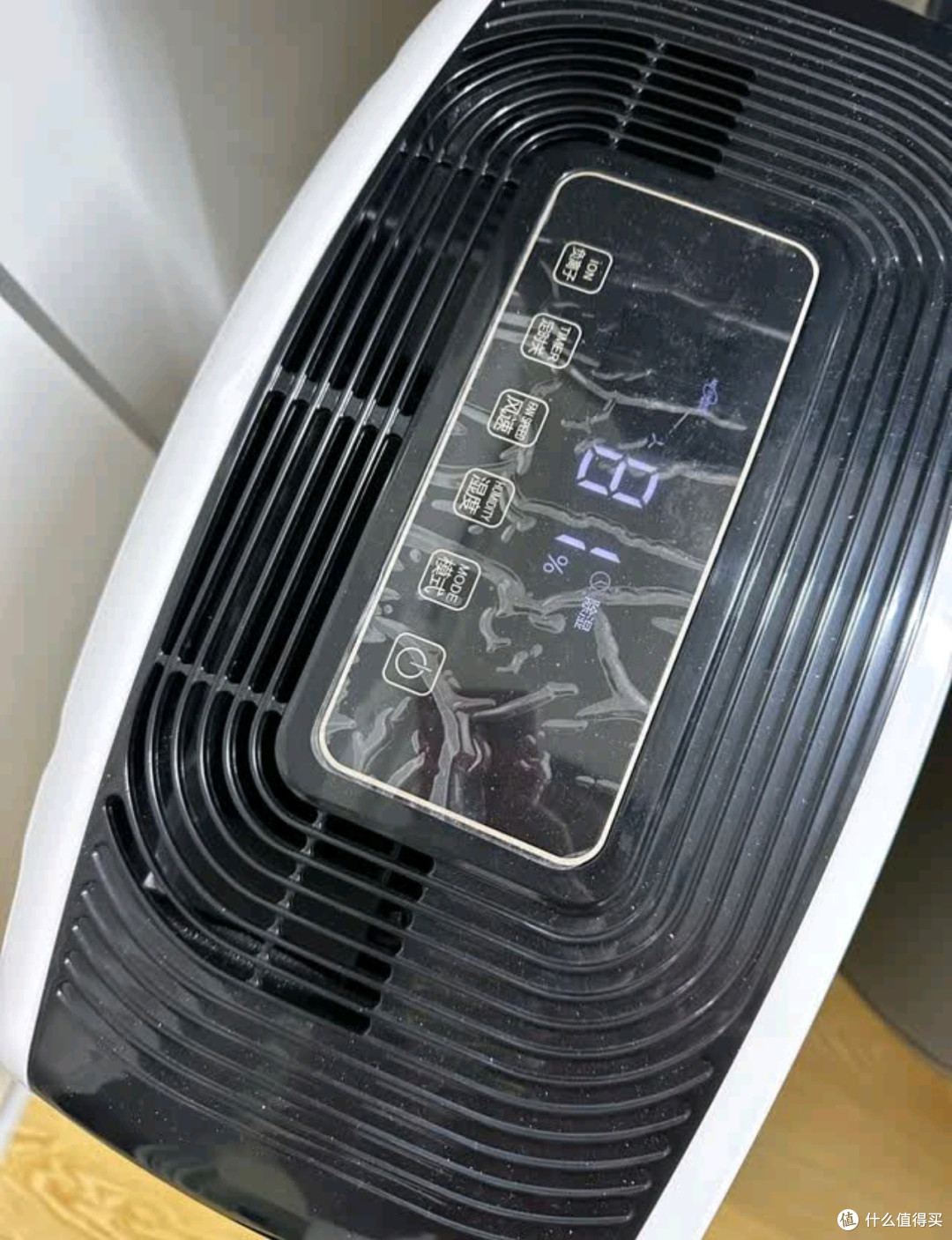 雨季救星登场！湿美除湿机开启干爽舒适生活