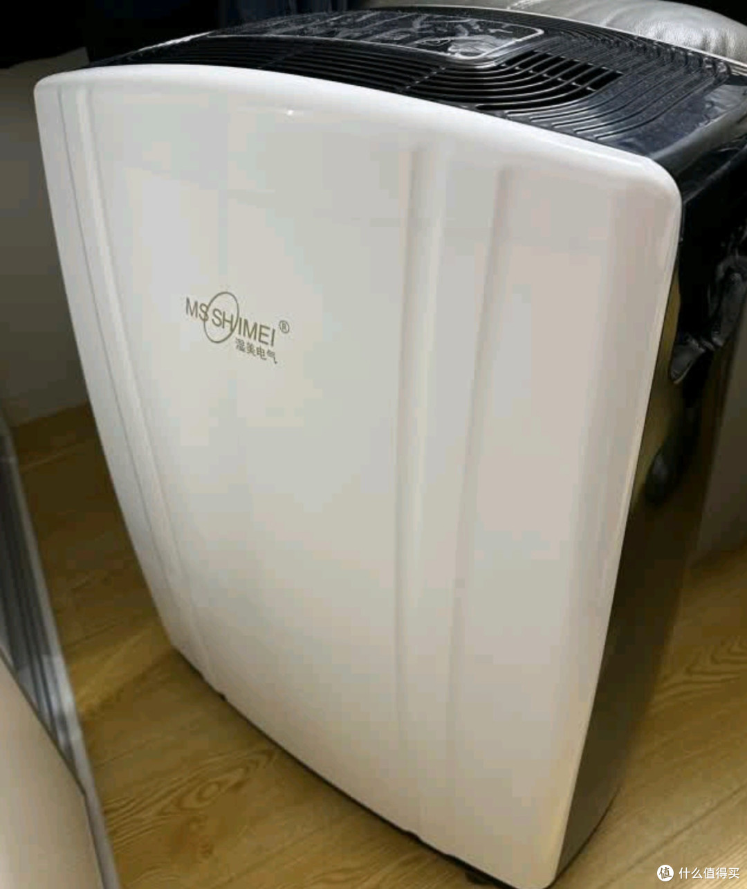 雨季救星登场！湿美除湿机开启干爽舒适生活