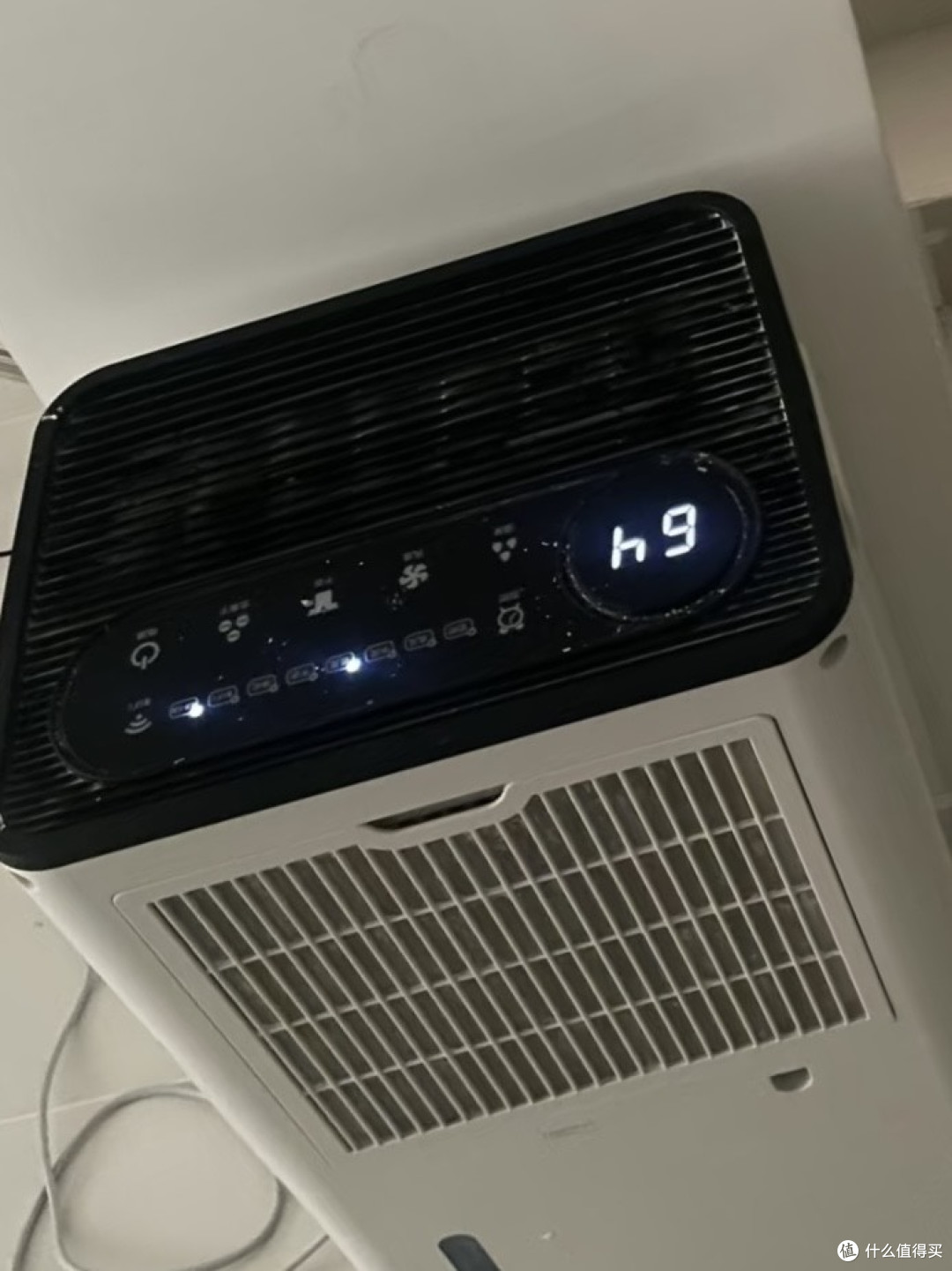 雨季防潮必备神器：除湿机选购与使用全攻略
