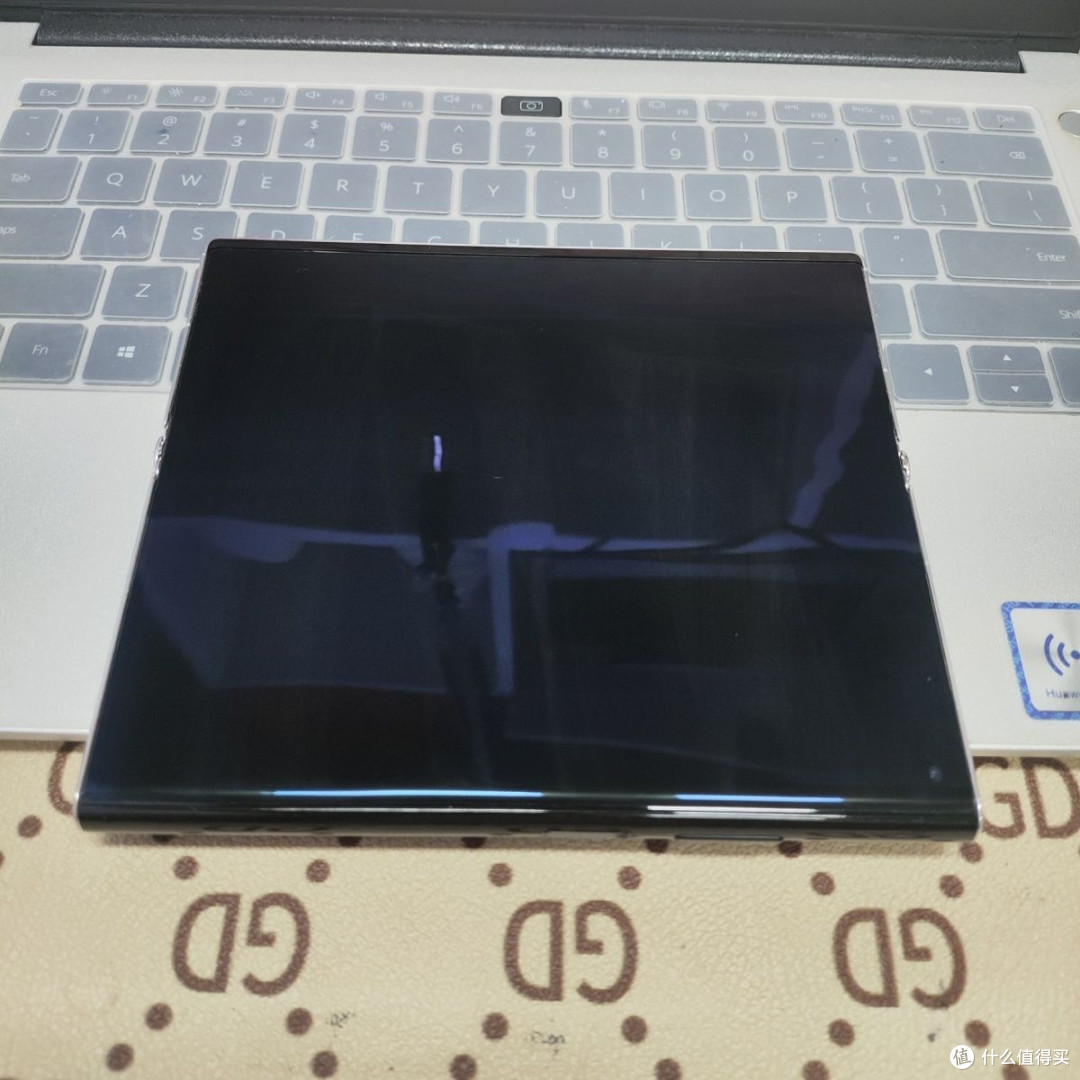 我的华为Mate Xs2使用体验：超乎想象的折叠屏神器
