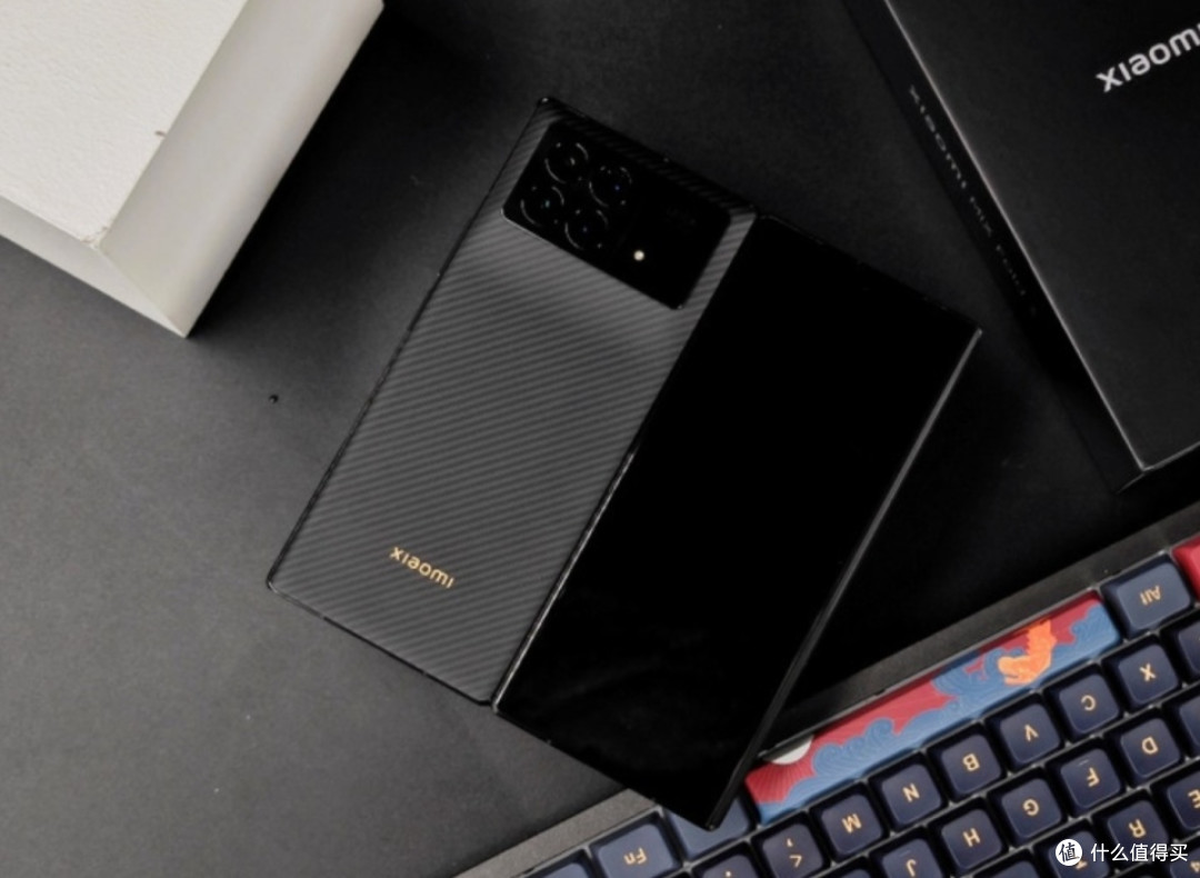 小米“跳水王”诞生，16GB+512GB暴跌4078元，E6旗舰屏+4800mAh