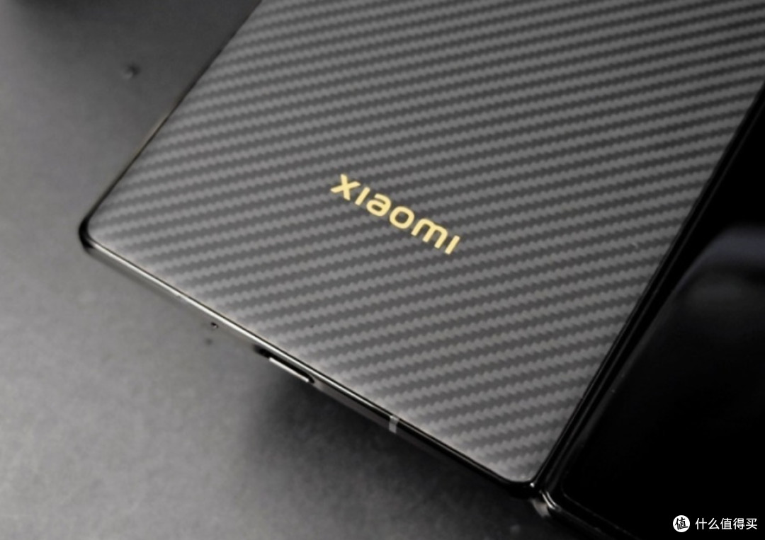小米“跳水王”诞生，16GB+512GB暴跌4078元，E6旗舰屏+4800mAh