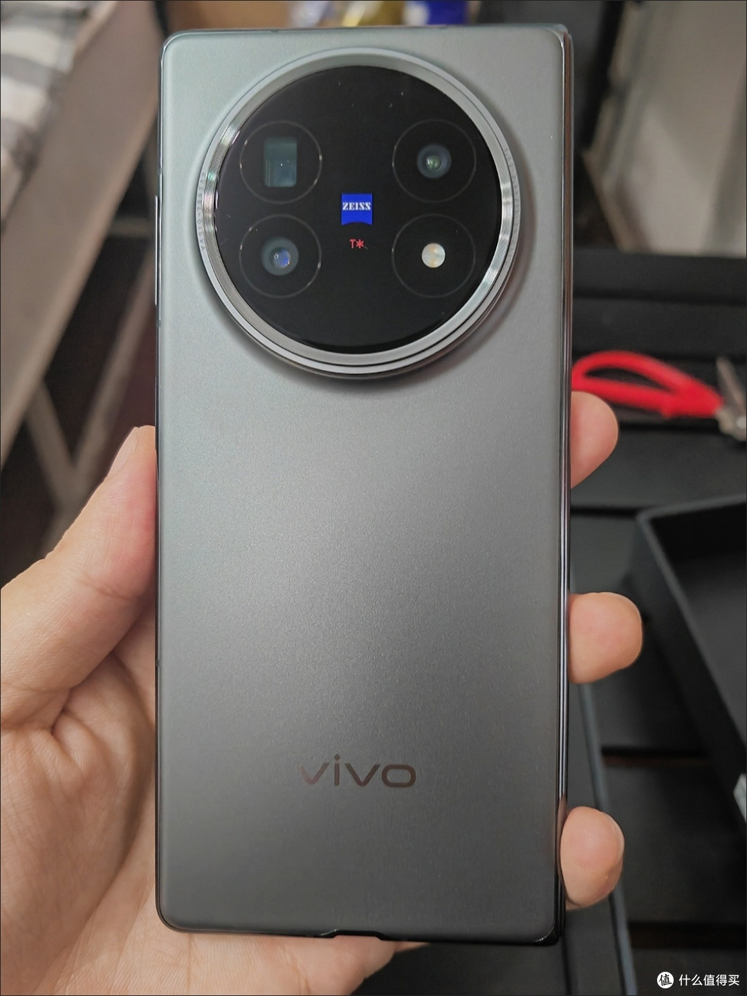 入手vivo X Fold5,聊聊买折叠屏手机我最看重啥