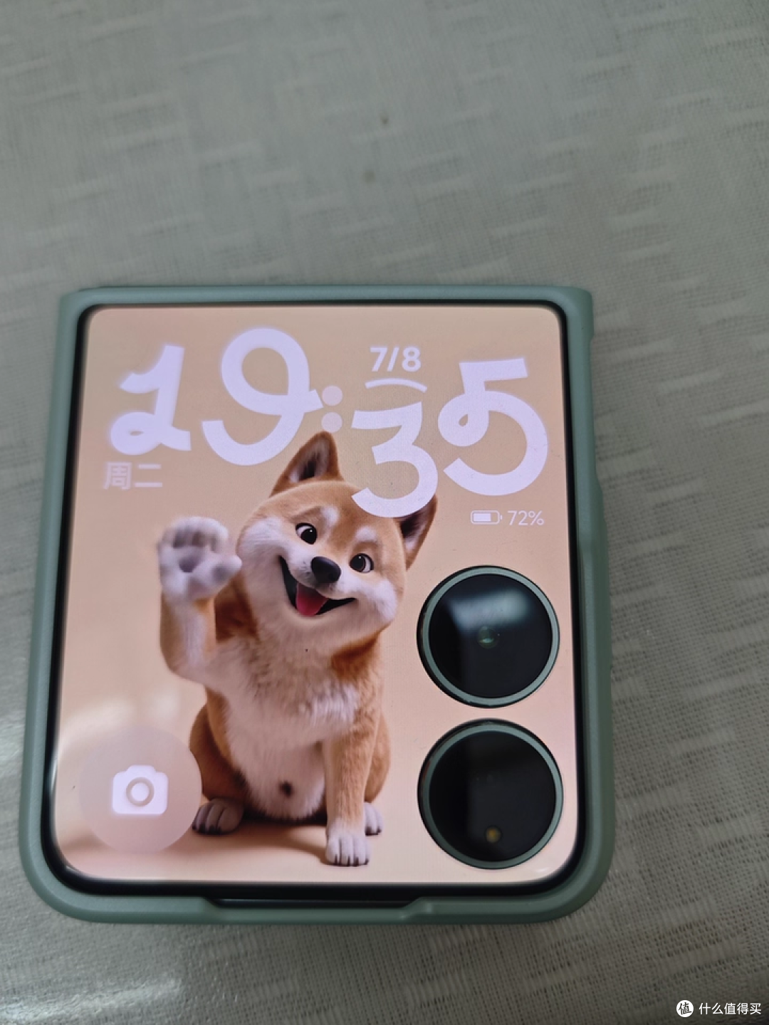 Xiaomi MIX Flip2 折叠屏体验如何?