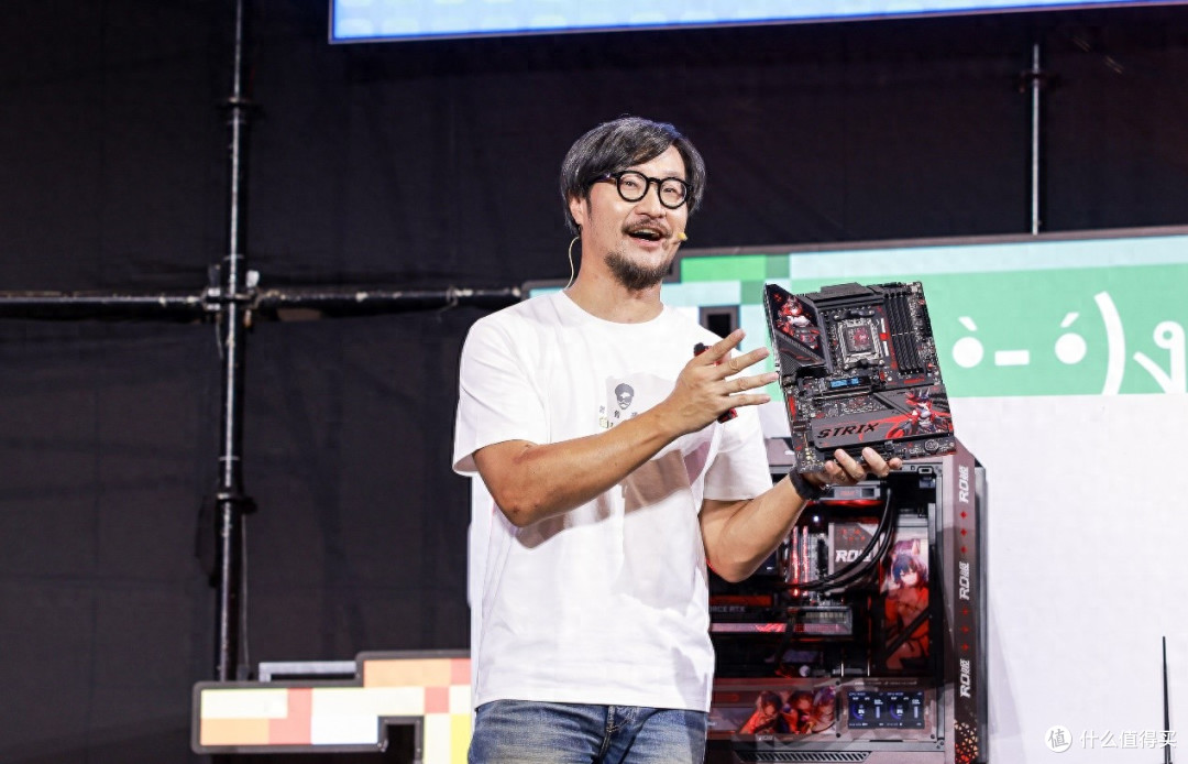 梦幻破次元,点燃BW2025!华硕ROG X870主板新品,一触即发!