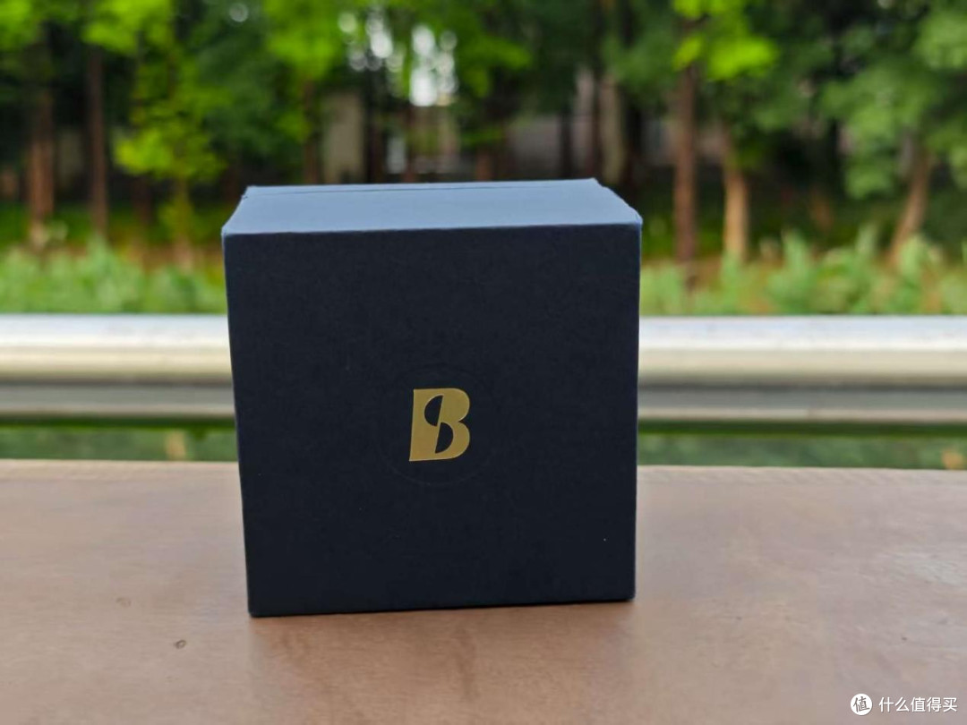 疾风稳戴,声临其境!双飞燕百耳颂 B7:云感舒适,听见非凡!