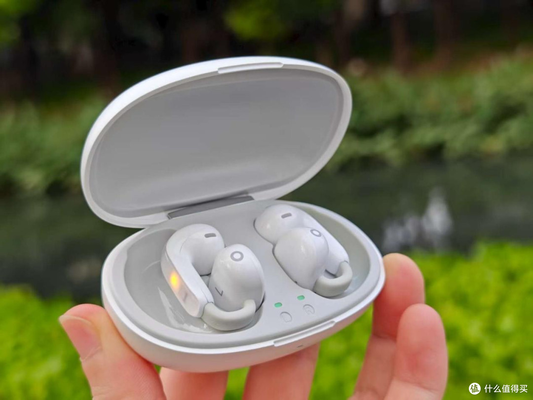 疾风稳戴,声临其境!双飞燕百耳颂 B7:云感舒适,听见非凡!